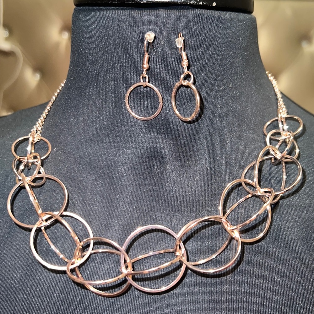 Rose Gold Necklace and Matching Earings
